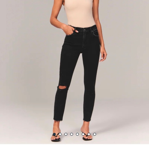 Abercrombie & Fitch Black Skinny Jeans - Picture 1 of 4